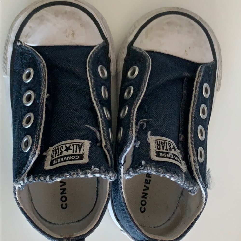 Converse Kids shoes, navy canvas, size 5